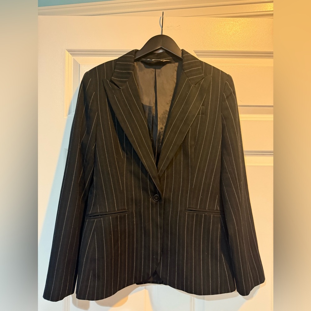 Norma Kamali Black Pinstripes Blazer Size 12